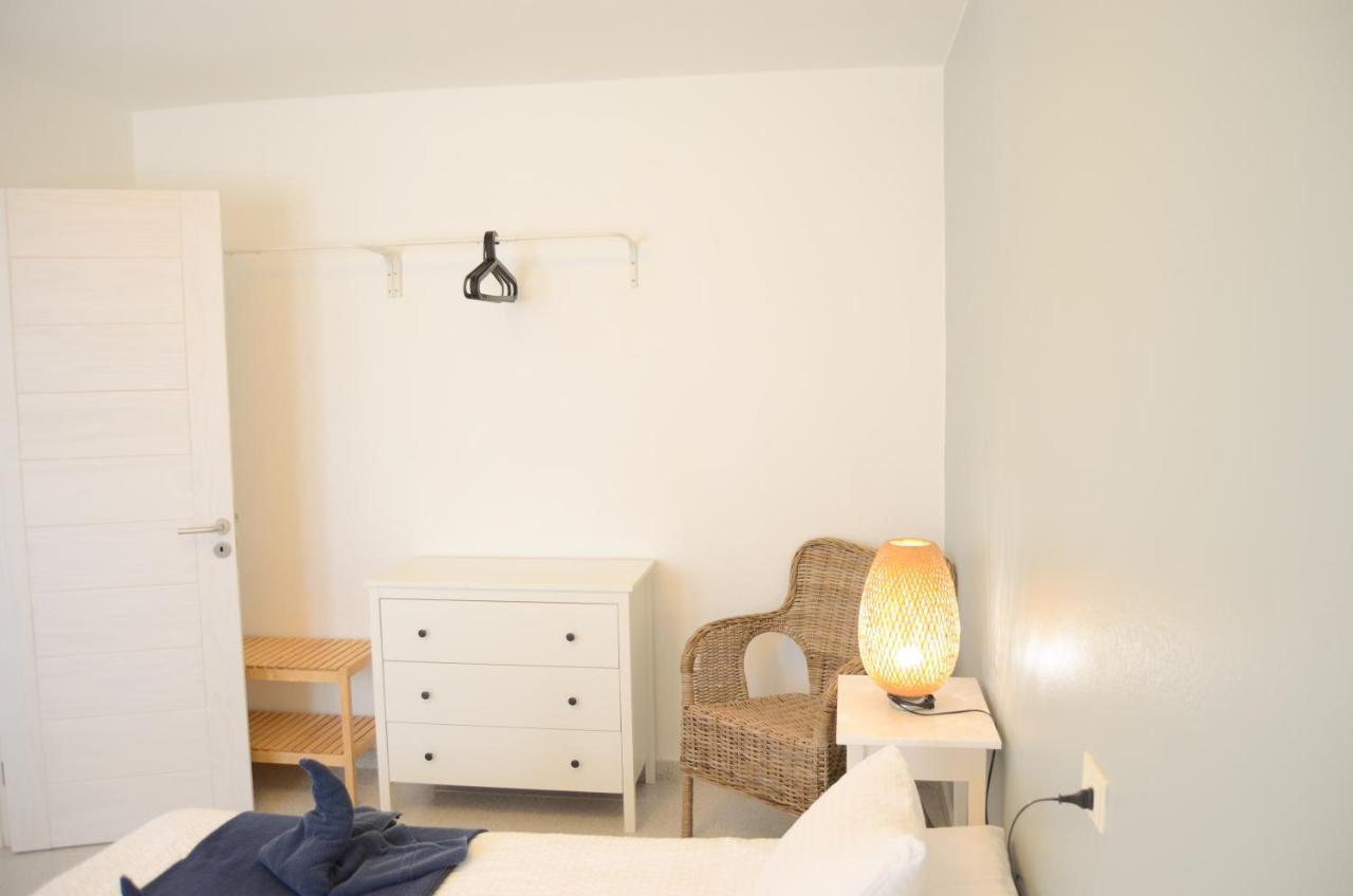 Apartamentos El Marinero - Avenida Калета де Себо Екстериор снимка